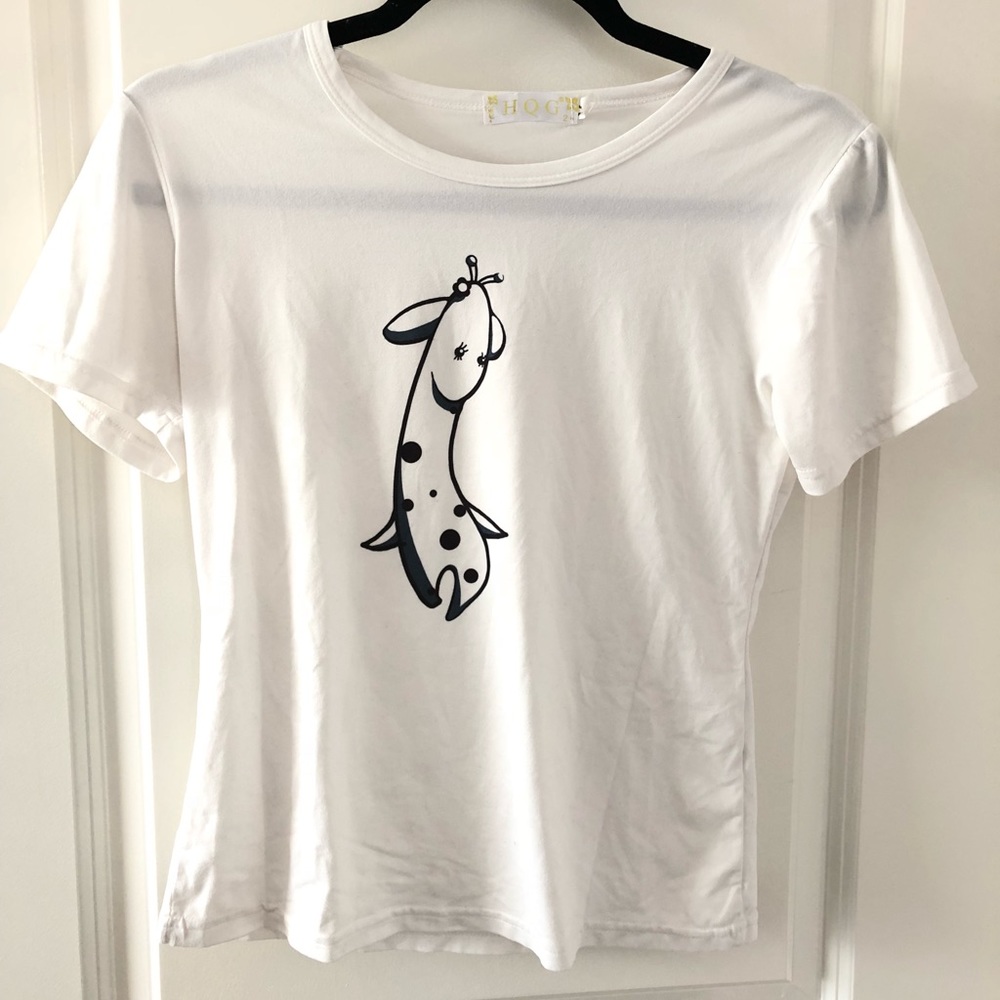 Cute Giraffe Graphic Shirt
